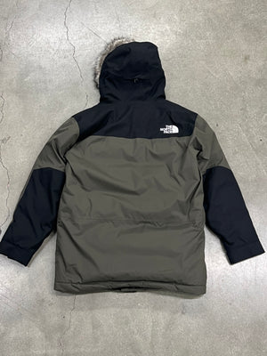 NORTH FACE BEDFORD DOWN PARKA (SIZE L)
