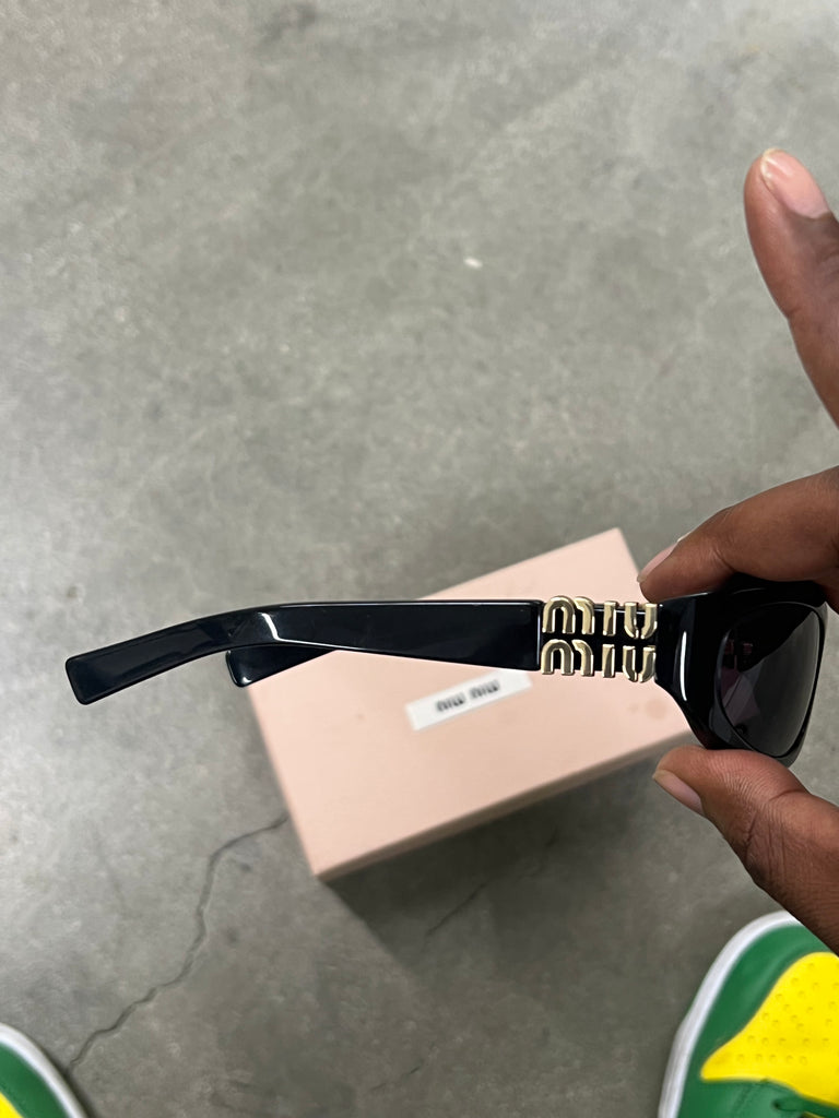 MIU MIU SUNGLASSES