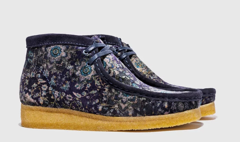 WALLABEES (SIZE 8.5)